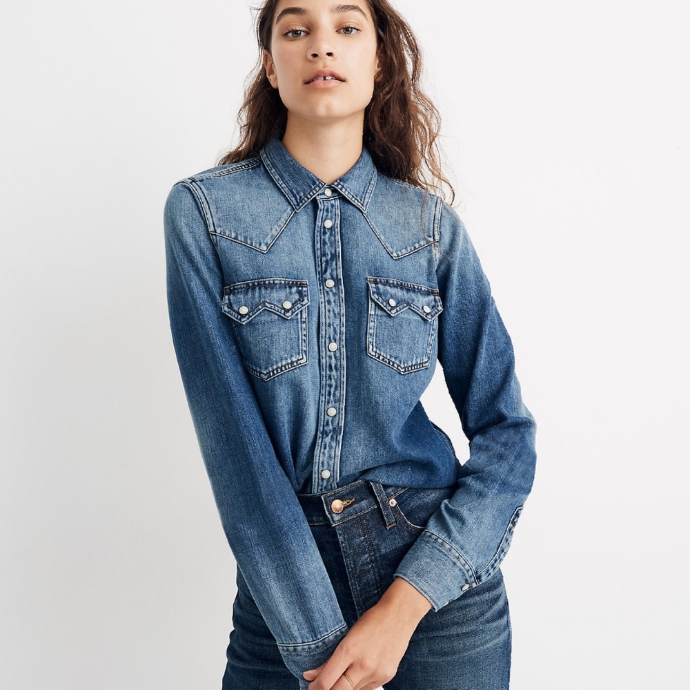 Madewell Pearl Snap Denim Shirt